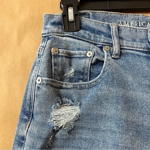 American Eagle | Highest Rise 90s Boyfriend Jeans Distressed Straight Leg Size 4 - Picture 6 of 13